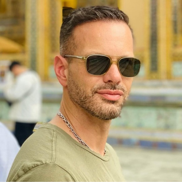 Meet your Posher, Jason - Picture 1 of 1